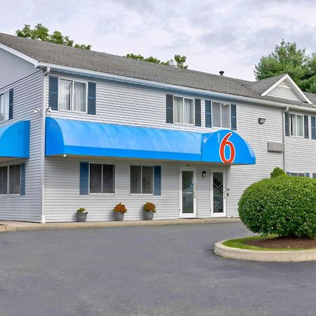 Motel 6 Bethel, Ct - Danbury Εξωτερικό φωτογραφία