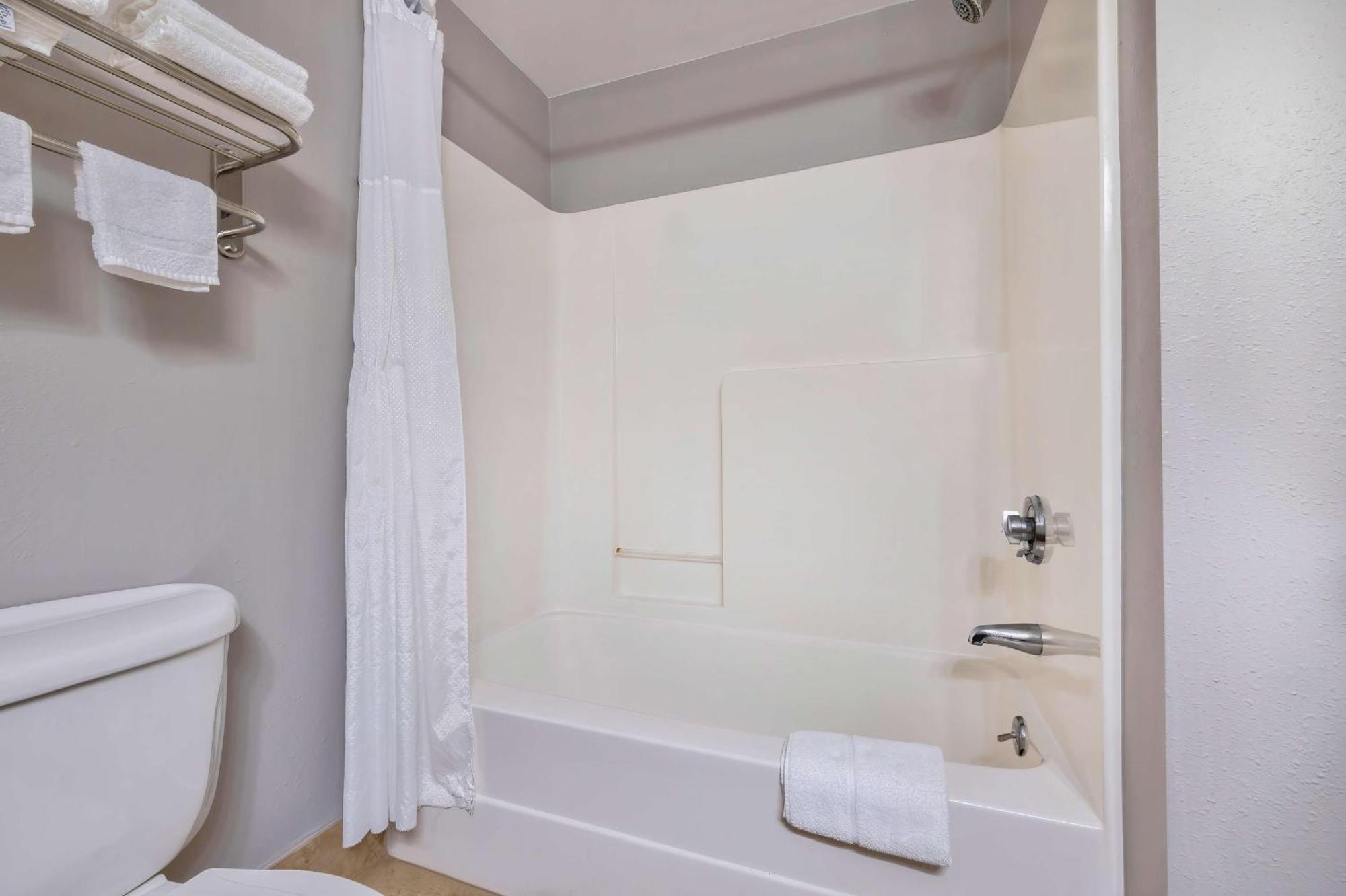 Motel 6 Bethel, Ct - Danbury Εξωτερικό φωτογραφία