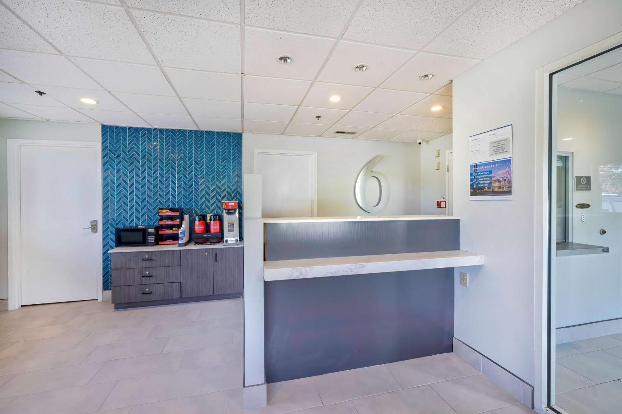 Motel 6 Bethel, Ct - Danbury Εξωτερικό φωτογραφία